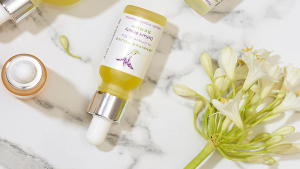 How to guide: how to use serums in your skincare routine - Jennifer Young